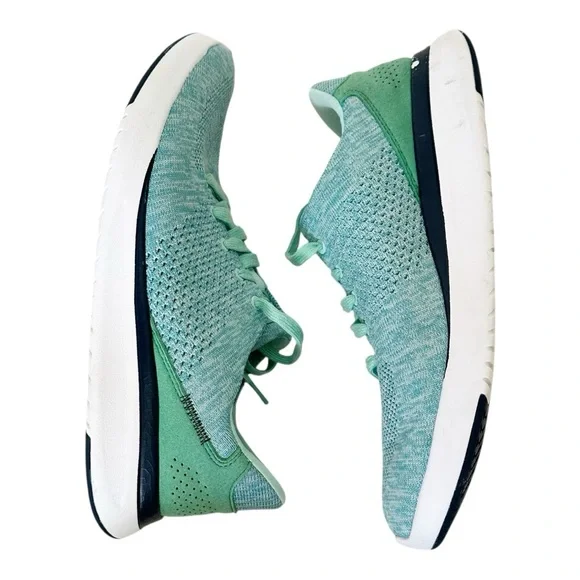 Kizik Women's Hands Free Slip On Sneakers Mint Green - Picture 4 of 8